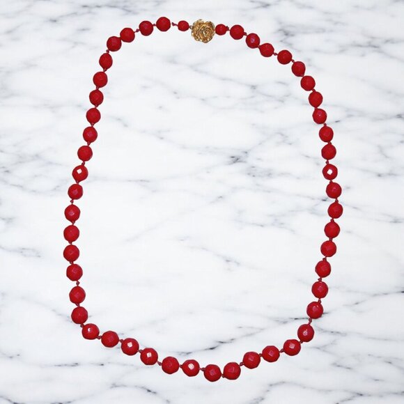 Vintage Red Beaded Necklace Gold-Tone Rose Clasp Victorian Vampire Rockabilly - Picture 1 of 7